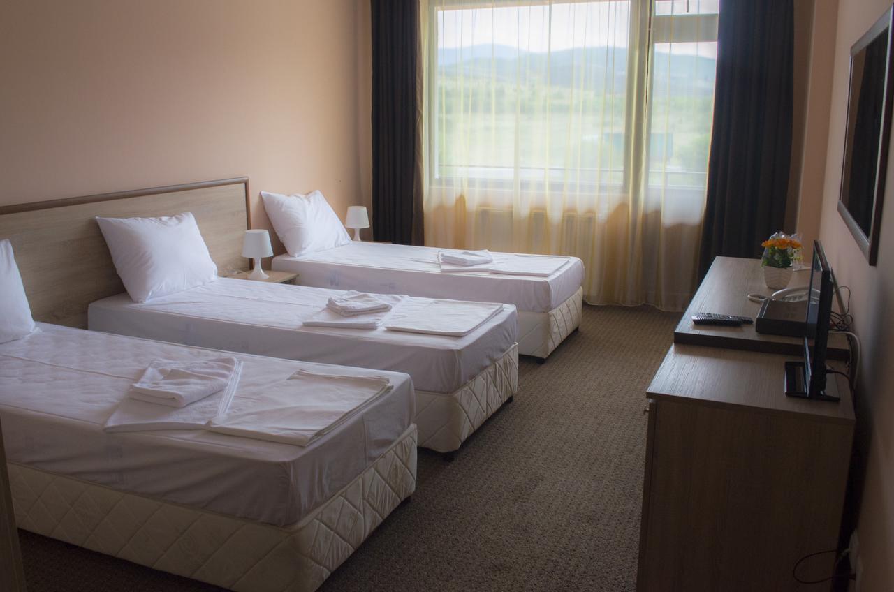 Maribel Spa Hotel Koprilova Luaran gambar